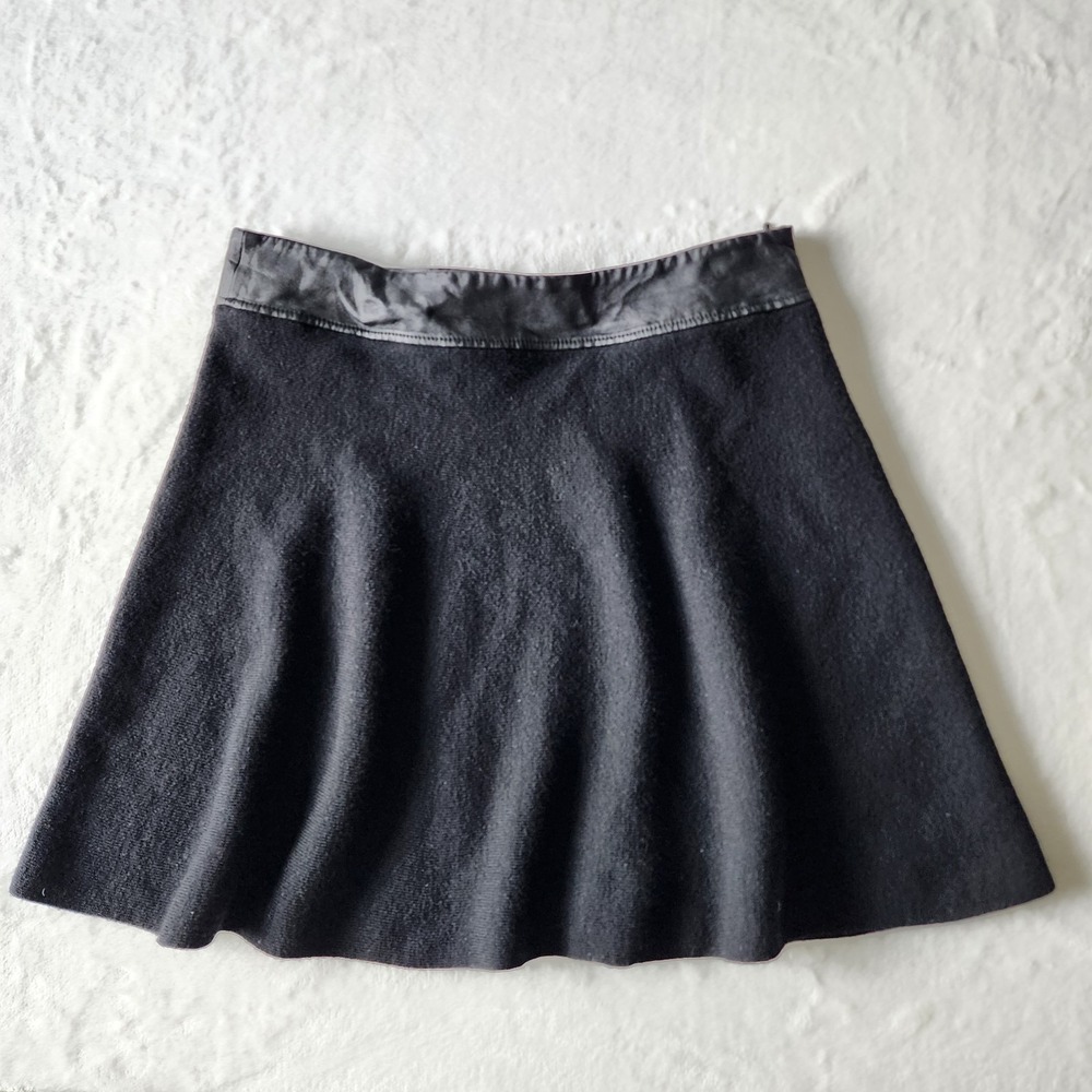 Theory 100%‎ Wool Skirt Womens Medium Knit Lambskin Leather Preppy Skater 28" W
